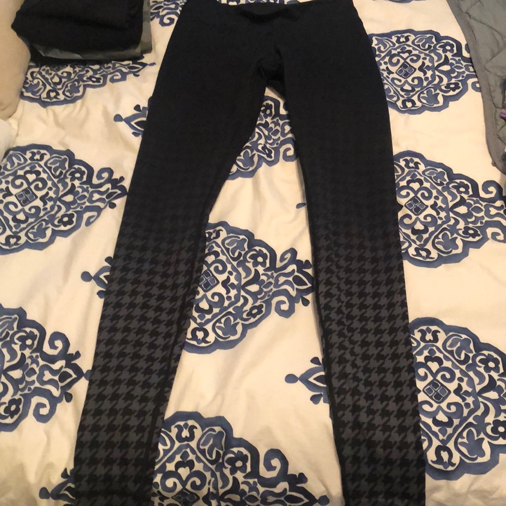 Lululemon houndstooth fade leggings